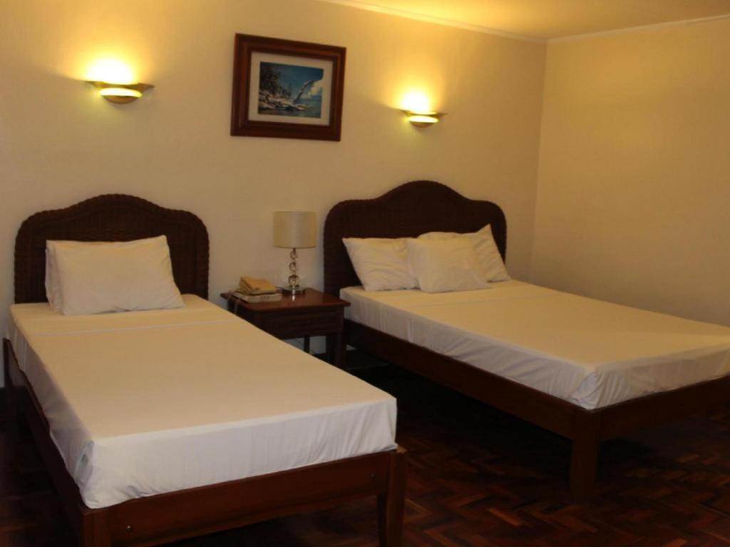 Vacation Hotel Cebu Eksteriør billede