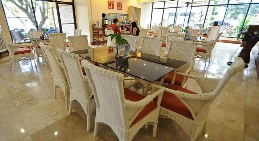 Vacation Hotel Cebu Eksteriør billede